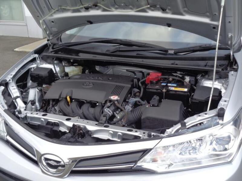COROLLA AXIO