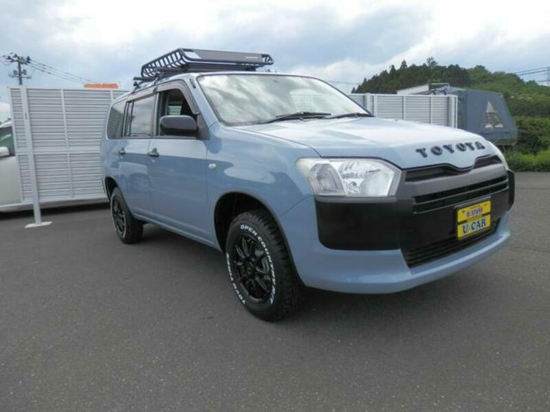 TOYOTA SUCCEED