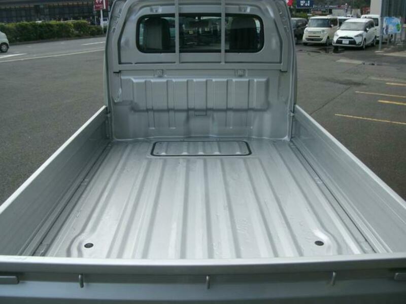 MINICAB TRUCK