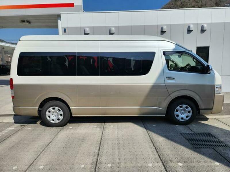 HIACE WAGON