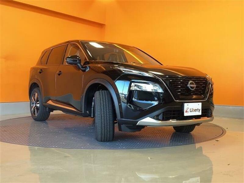 X-TRAIL