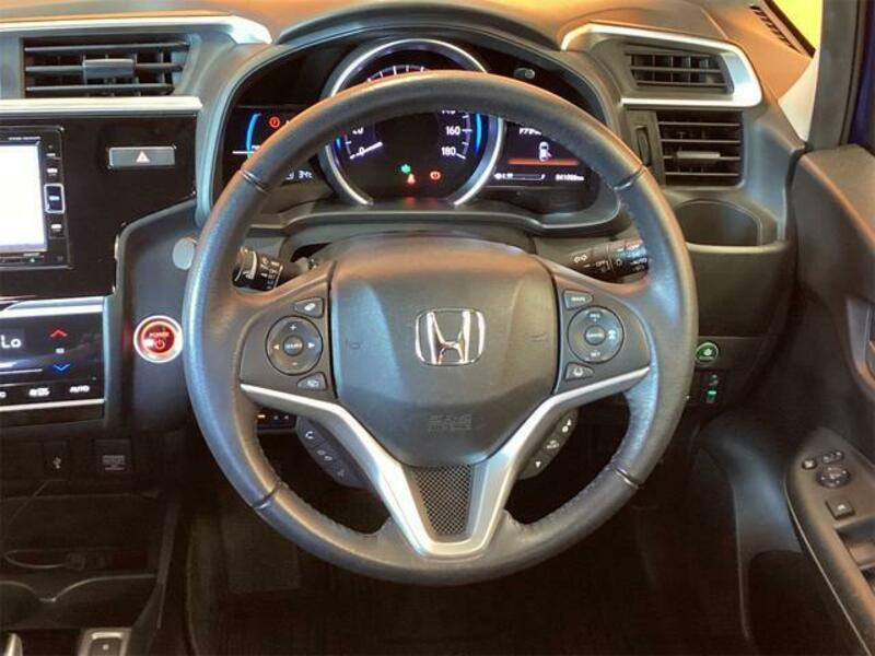 FIT HYBRID
