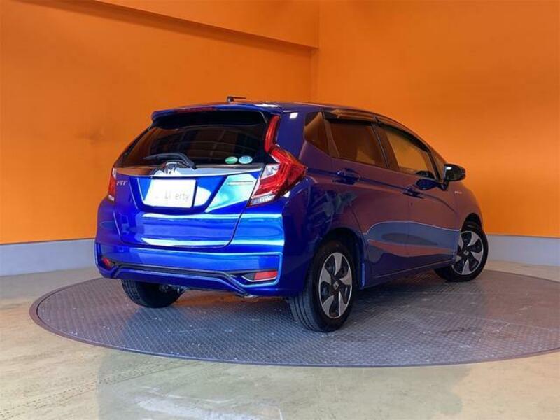 FIT HYBRID