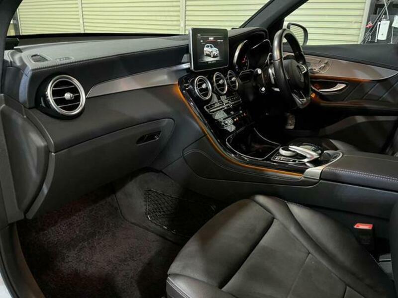 GLC CLASS