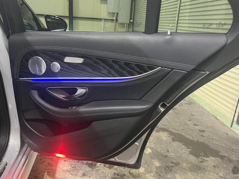 E-CLASS