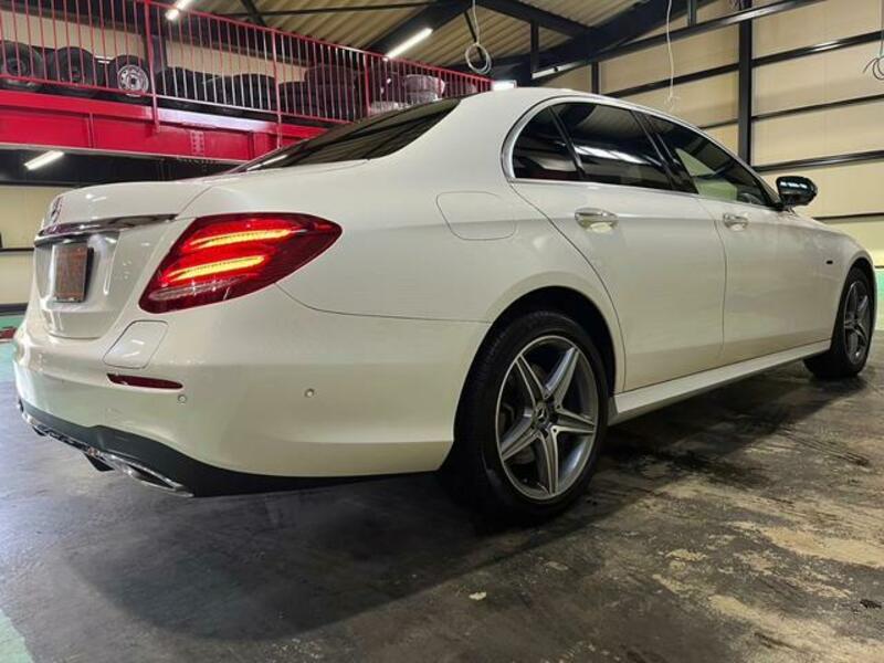 E-CLASS