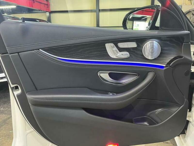 E-CLASS