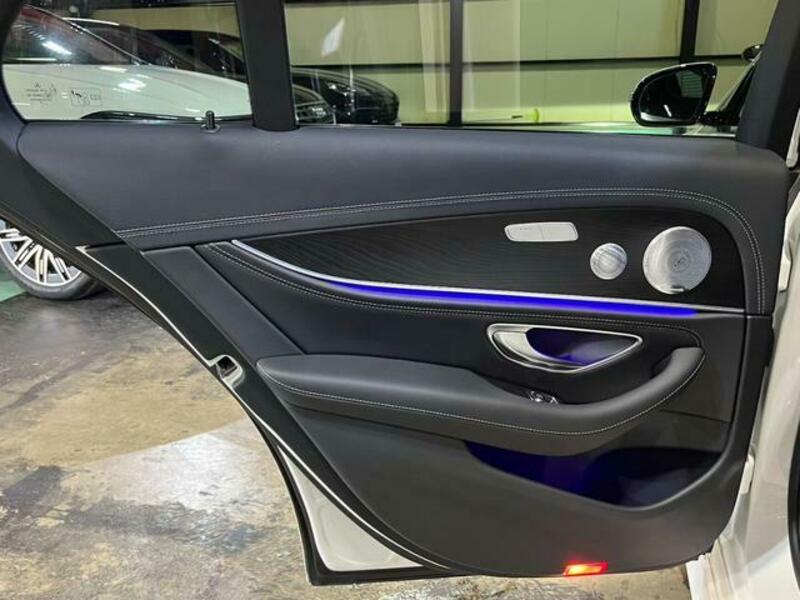 E-CLASS