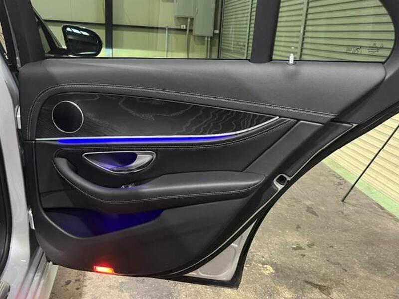 E-CLASS