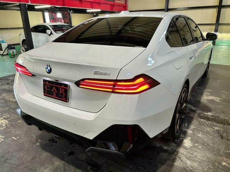 5 SERIES