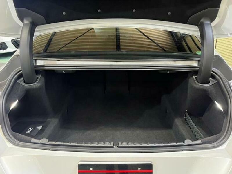 8 SERIES