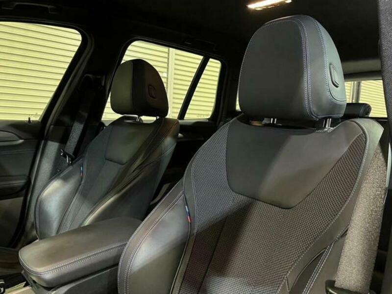 X3
