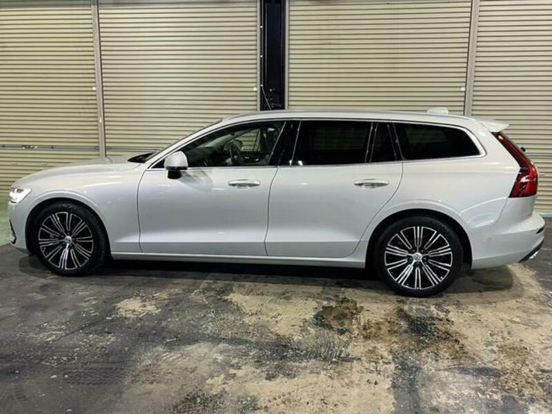 V60