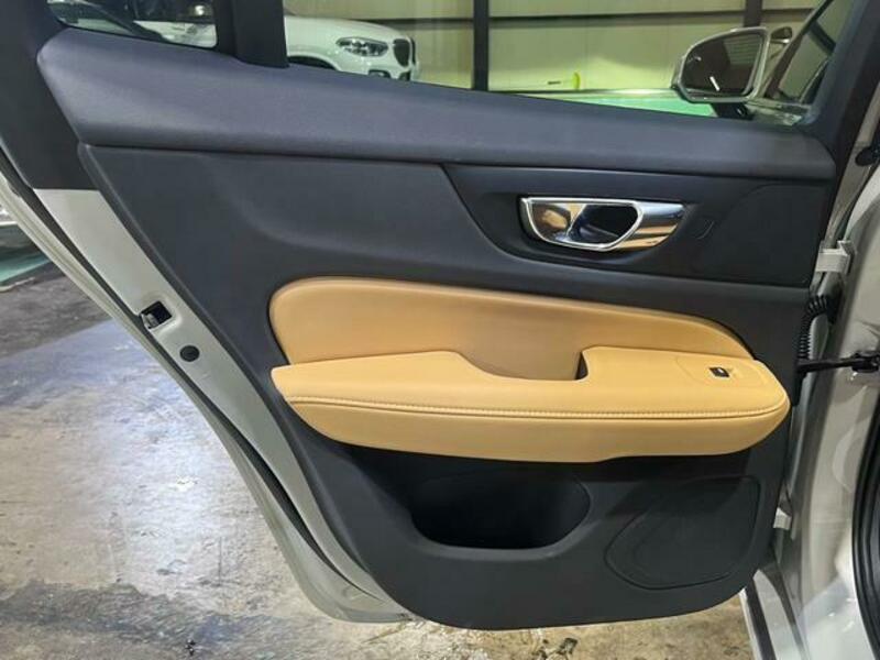 V60