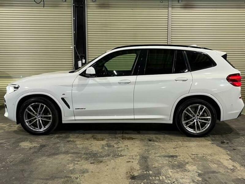 X3