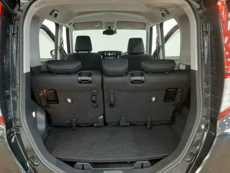 ROOMY