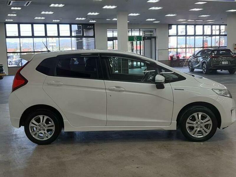 FIT HYBRID