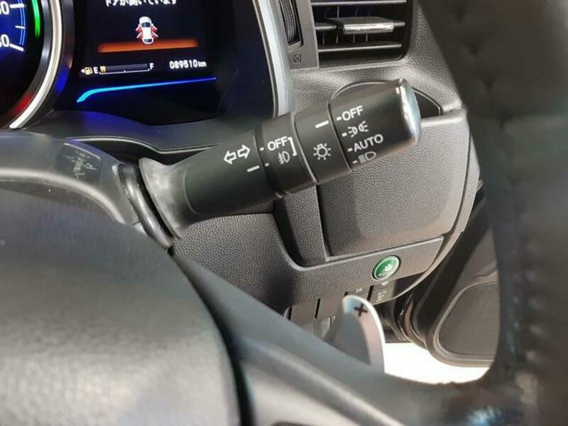 FIT HYBRID