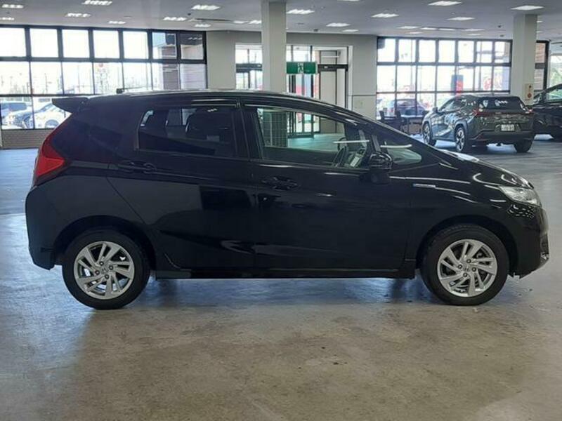 FIT HYBRID