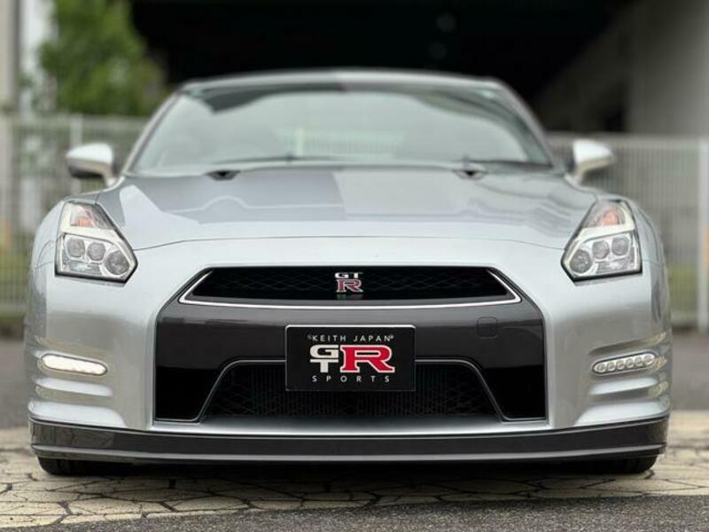 GT-R
