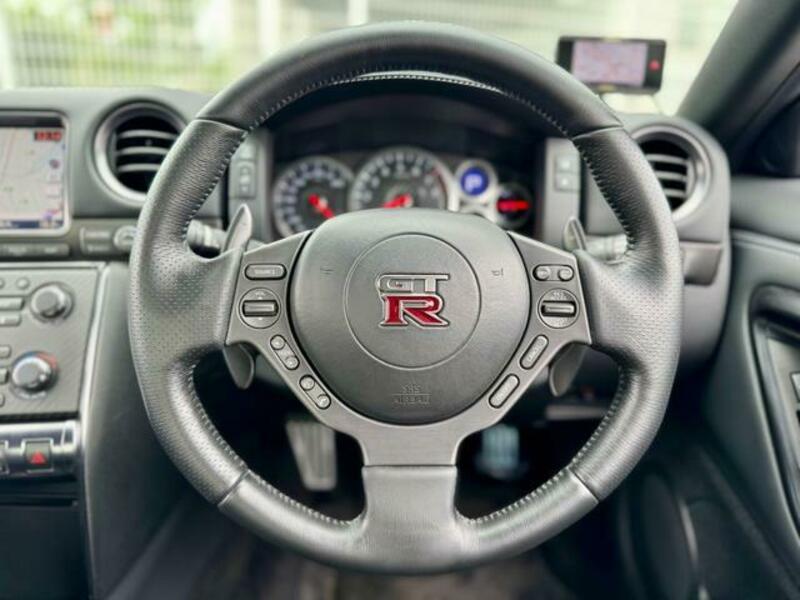 GT-R