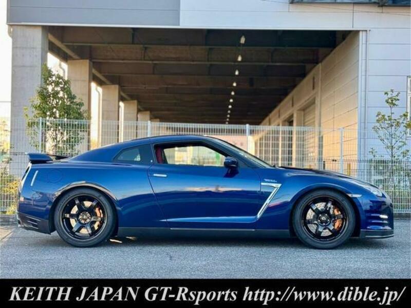 GT-R