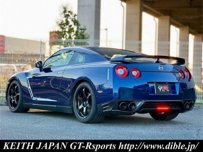 GT-R