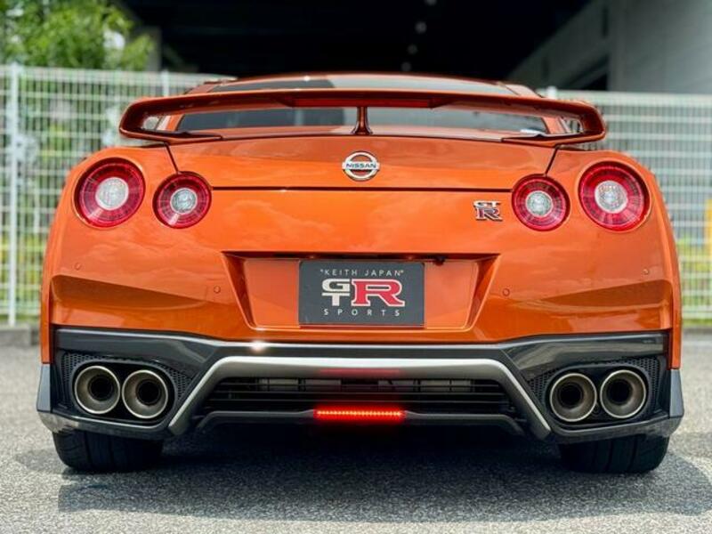 GT-R