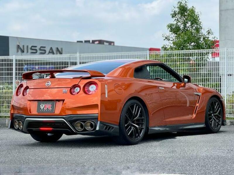 GT-R