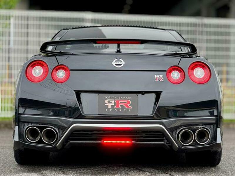 GT-R