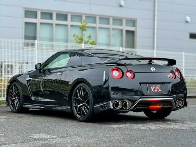 GT-R