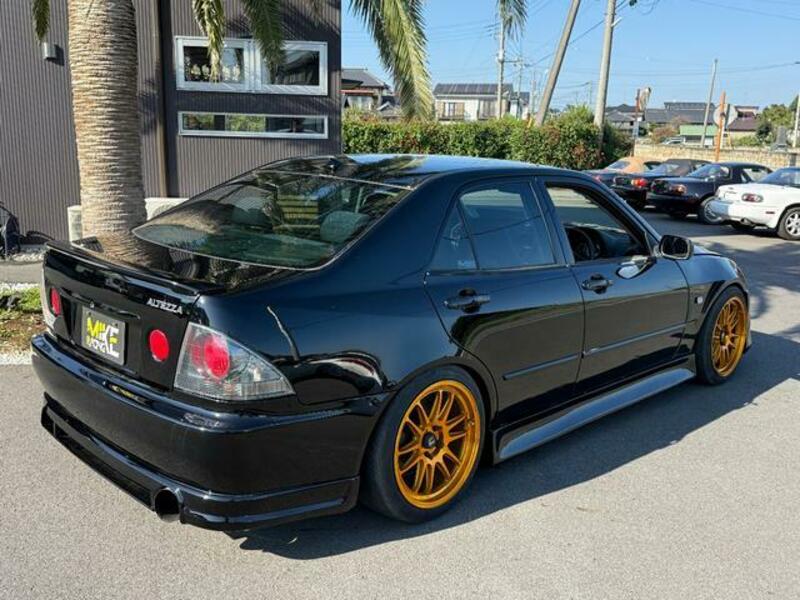 ALTEZZA