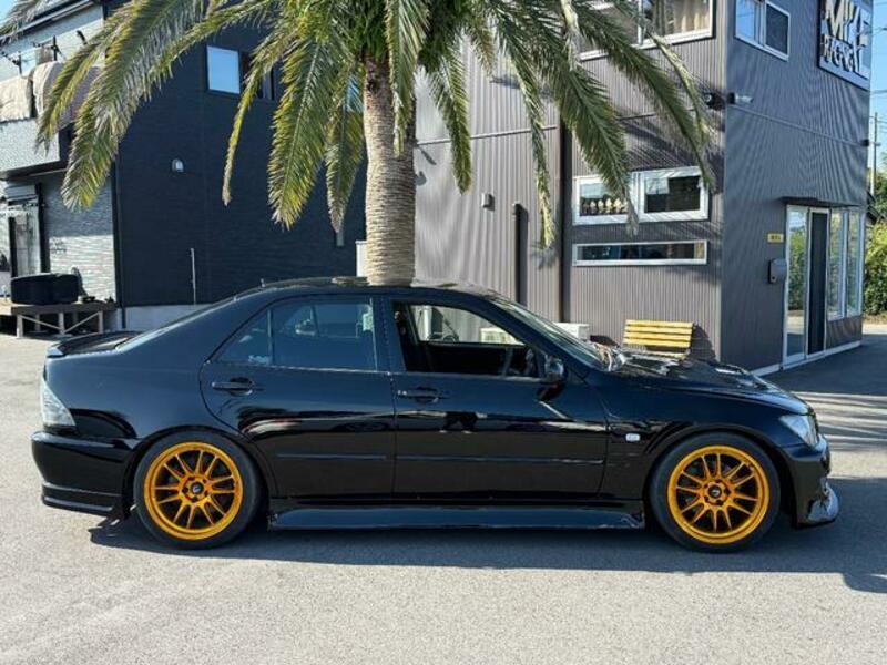 ALTEZZA