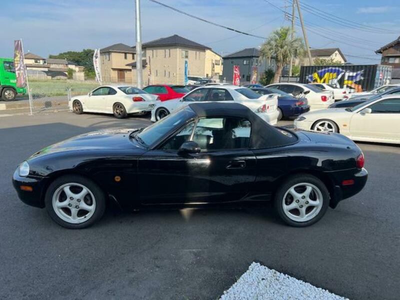 ROADSTER