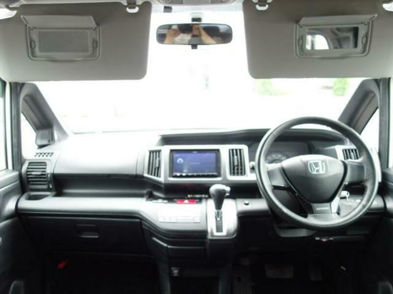 STEPWAGON SPADA