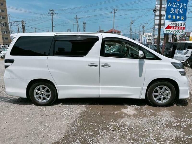 VELLFIRE