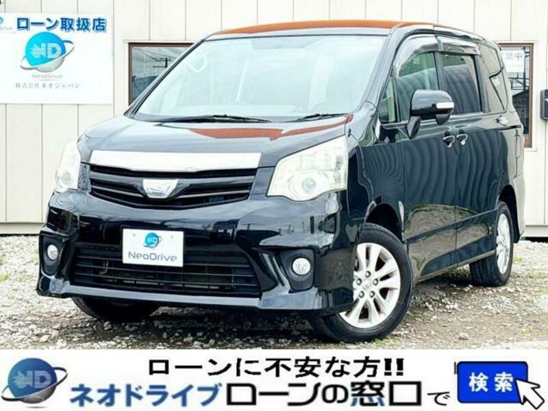 TOYOTA NOAH