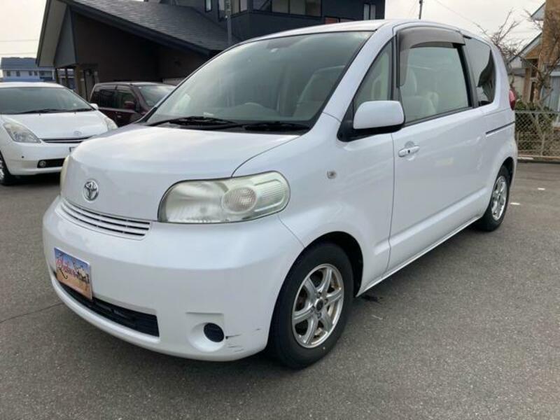TOYOTA PORTE