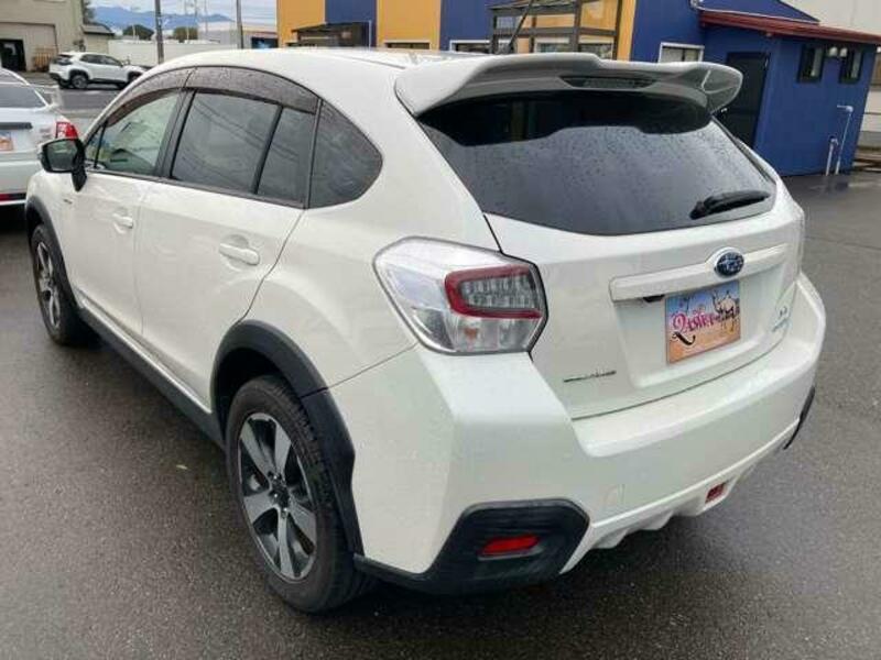 XV HYBRID