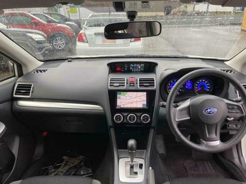 XV HYBRID