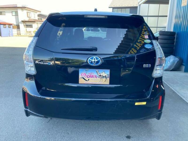 PRIUS ALPHA