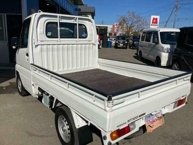 CLIPPER TRUCK
