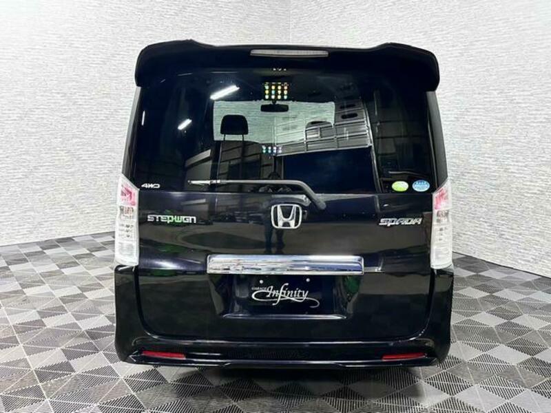 STEPWAGON SPADA