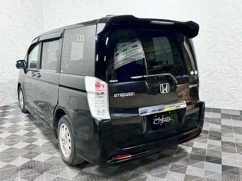 STEPWAGON SPADA