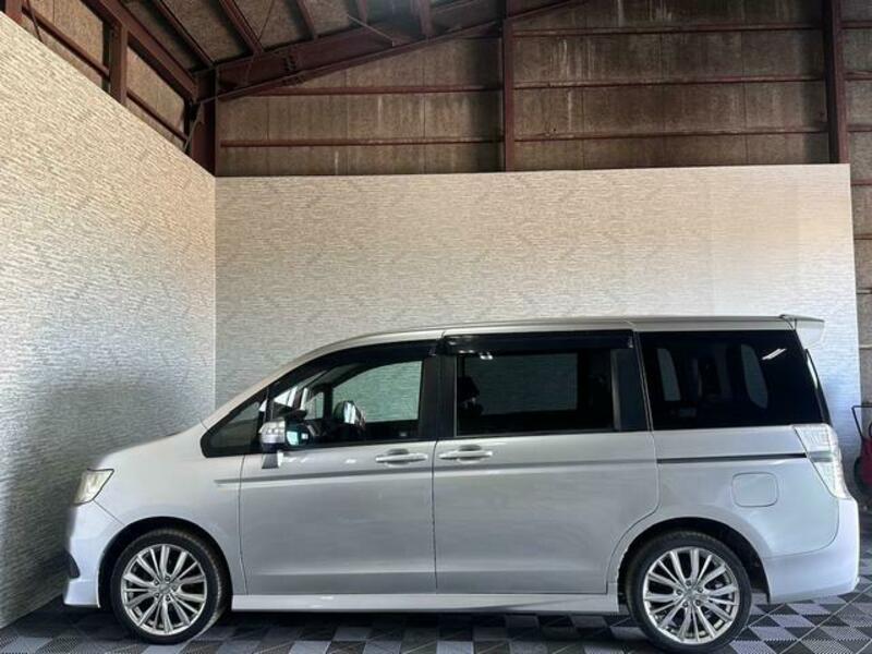 STEPWAGON SPADA