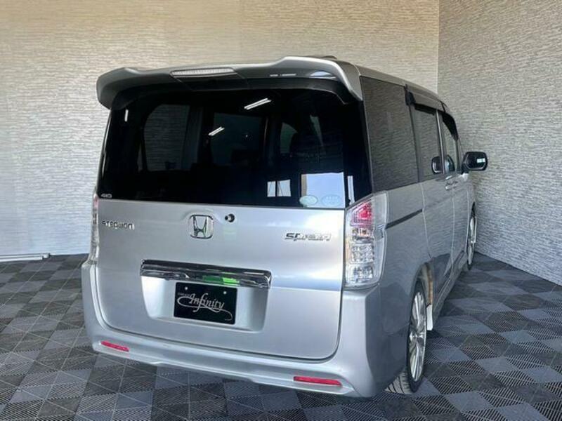 STEPWAGON SPADA