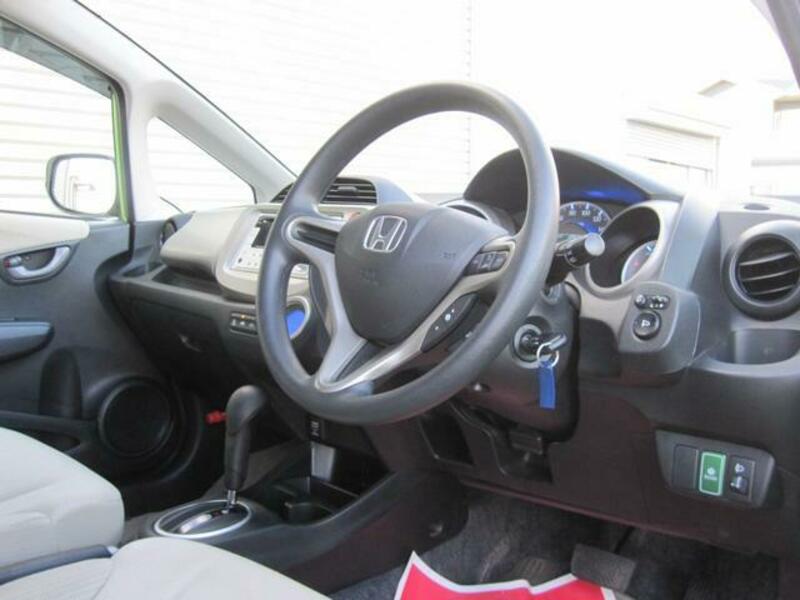 FIT HYBRID