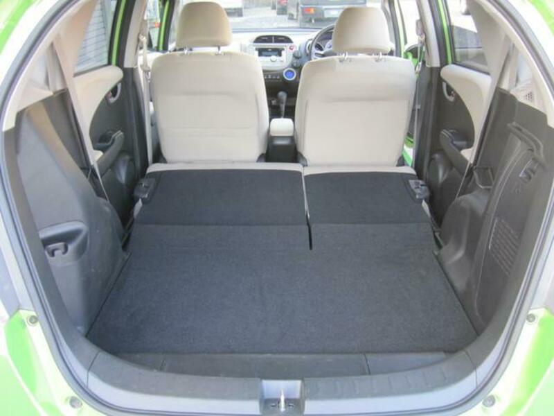 FIT HYBRID