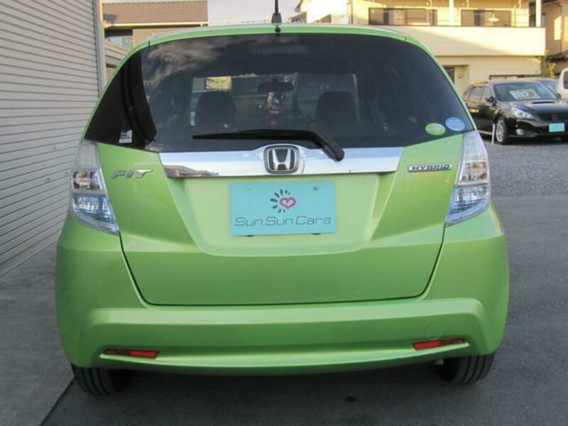 FIT HYBRID
