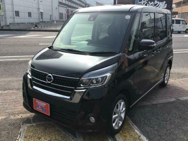 NISSAN DAYZ ROOX
